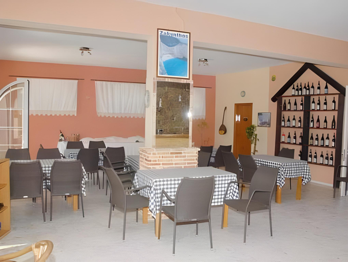 Food & Drinks 2, Kyprianos, Ionian Islands