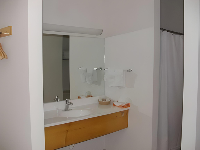 Bathroom 2, Hotel Tripui, Comondú