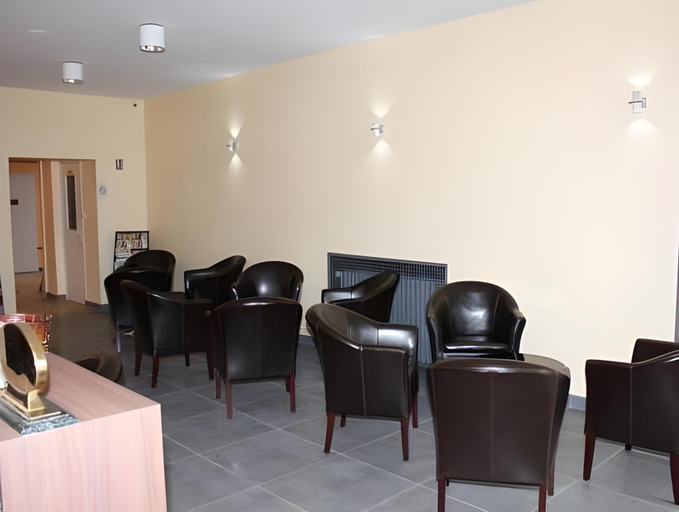 Public Area 2, Logis Hotel- Restaurant La Renaissance, Meurthe-et-Moselle