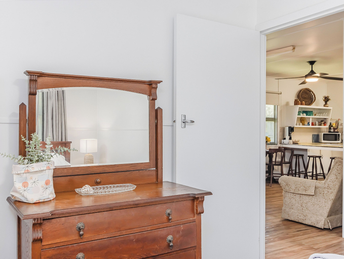 Bathroom 3, Cozy Pet Friendly Beach House, Tweed Heads