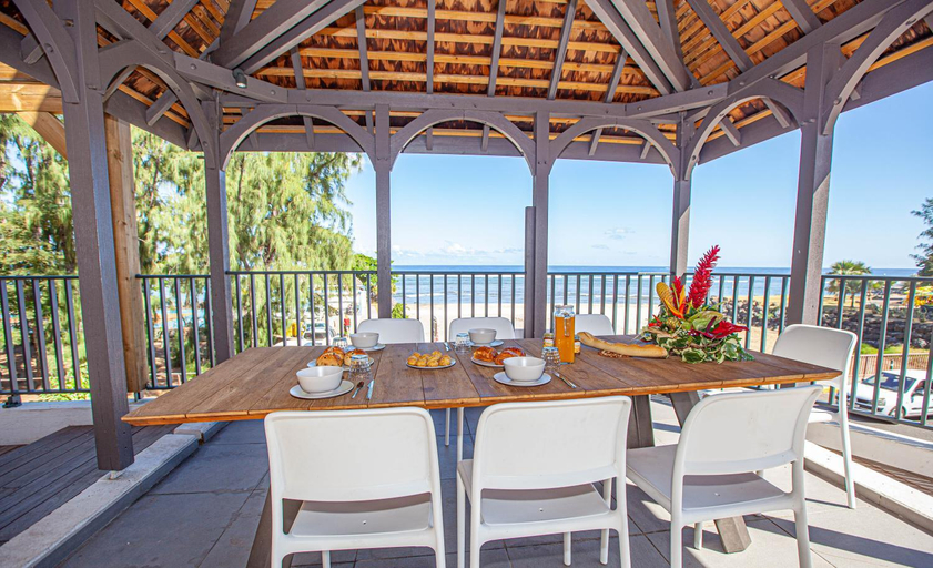 Food & Drinks 5, Residence Santa Apolonia, Saint-Leu