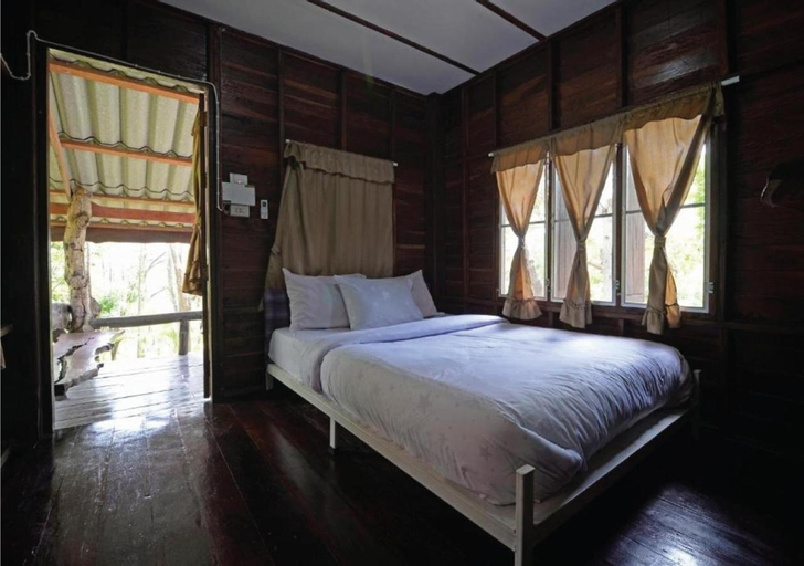 Bedroom 15