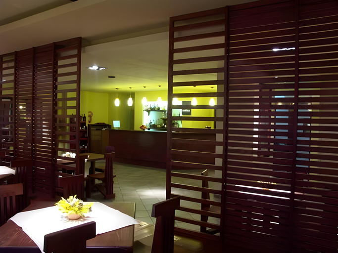 Food & Drinks 4, Hotel Oasis, Brasov