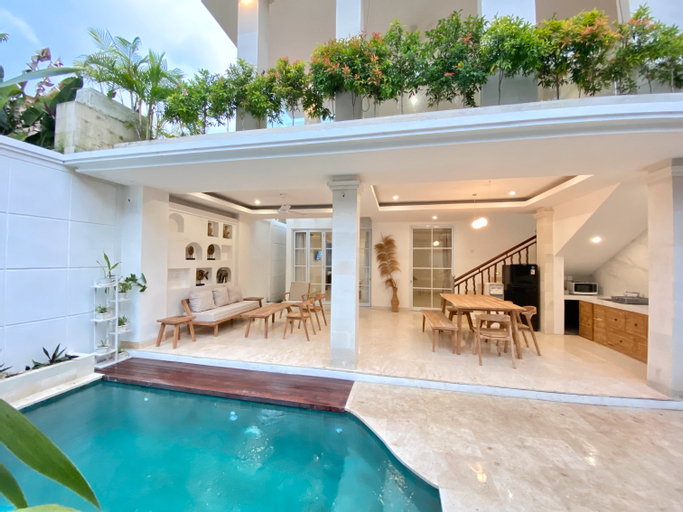 Swimming Pool 14