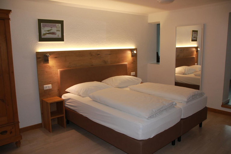 Bedroom 24