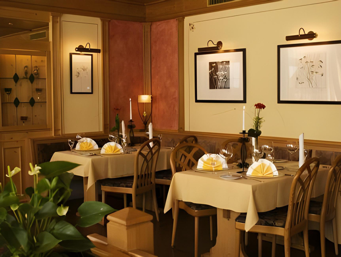 Food & Drinks 4, Gasthof - Hotel Zum Lowen, Lichtenfels