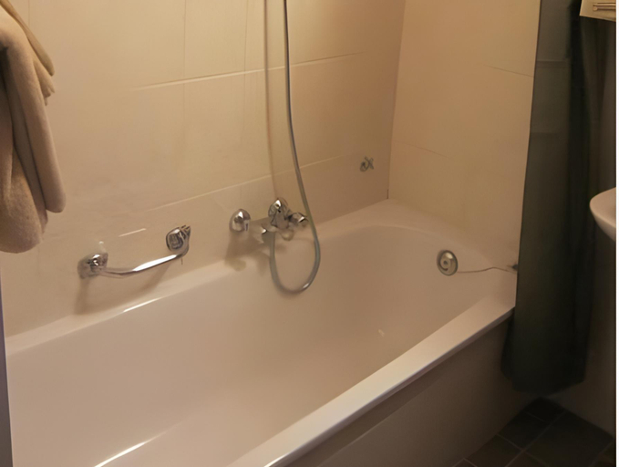 Bathroom 2, Hotel Westendia, West-Vlaanderen
