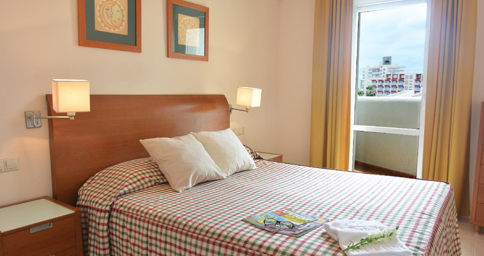 2, CLC Benal Beach Aparthotel, Málaga