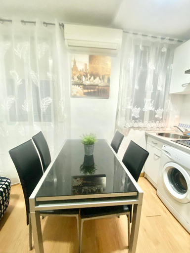 Others 4, Jaime el Conquistador Apartment, Madrid