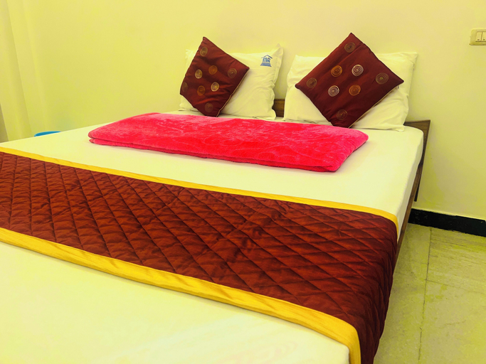 Bedroom 3, Mookambigai residency, Nagappattinam
