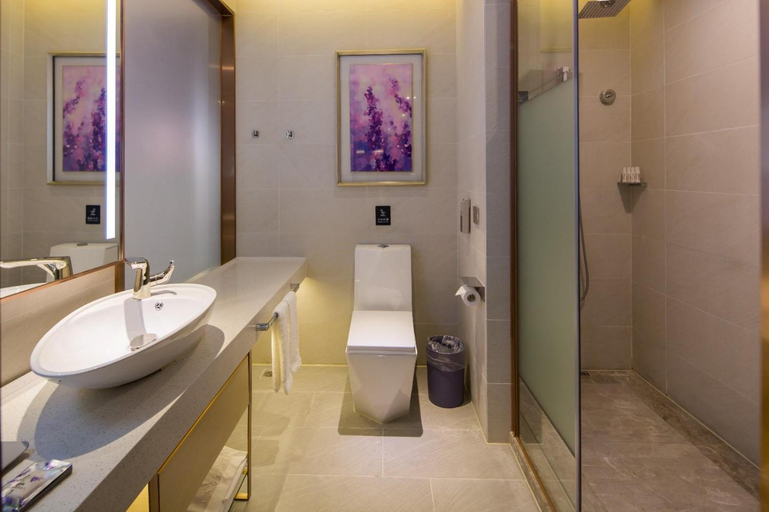 Bathroom 4
