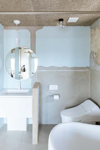 Bathroom 5, RE SORT, Sasebo