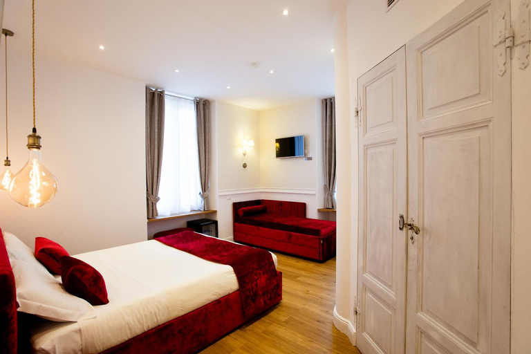 Bedroom 10
