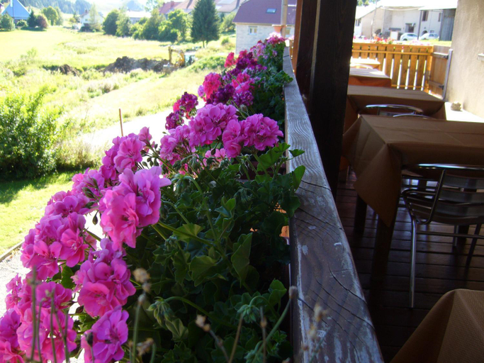 Others 2, HOTEL Auberge du grand Git, Doubs