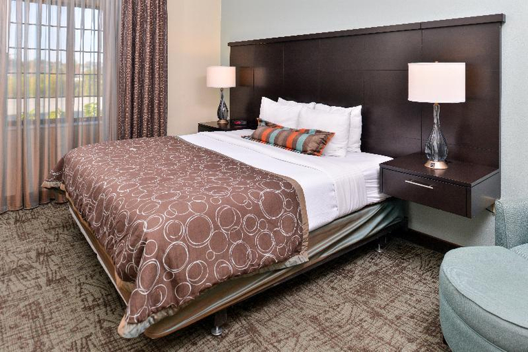 Bedroom 23