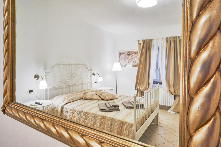 Bedroom 2, Casa Laurentius, Pisa