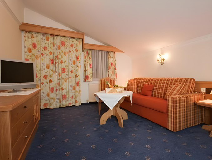 Bedroom 3, Olympia-Relax-Hotel Leonhard Stock, Schwaz