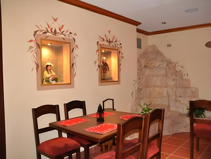 Food & Drinks 4, Morenica del Rosario, Cuenca