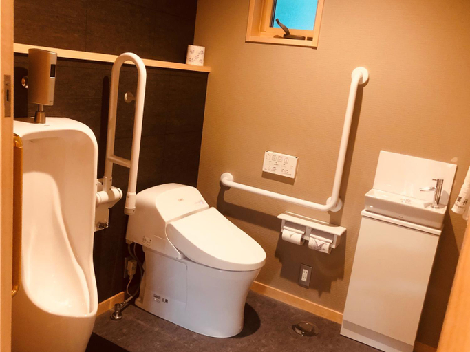 Bathroom 2