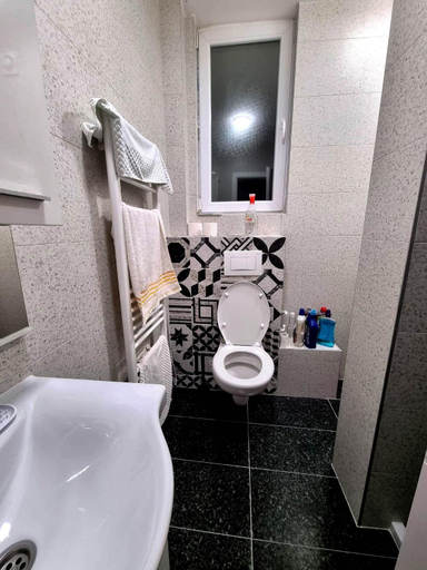 Bathroom 8