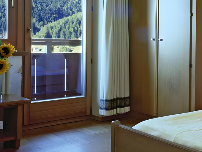 Bedroom 3, Seehotel Panorama Relax, Bolzano
