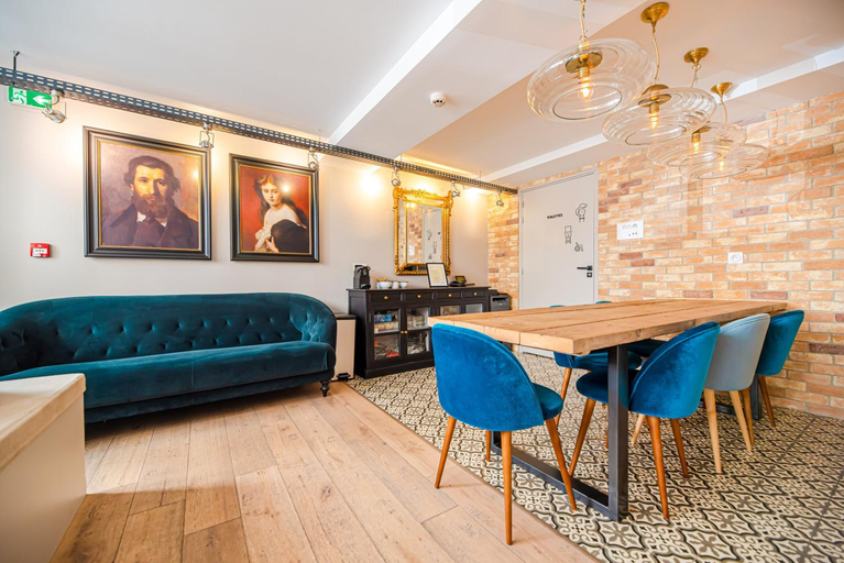 Public Area, Residence Les Boulevards, Paris