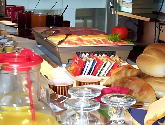 Food & Drinks 4, Empire, Luxembourg