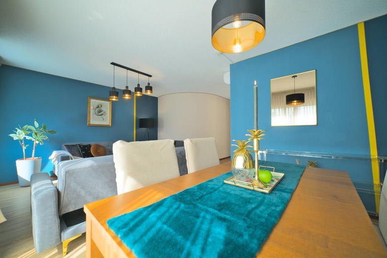 Dining Room 7