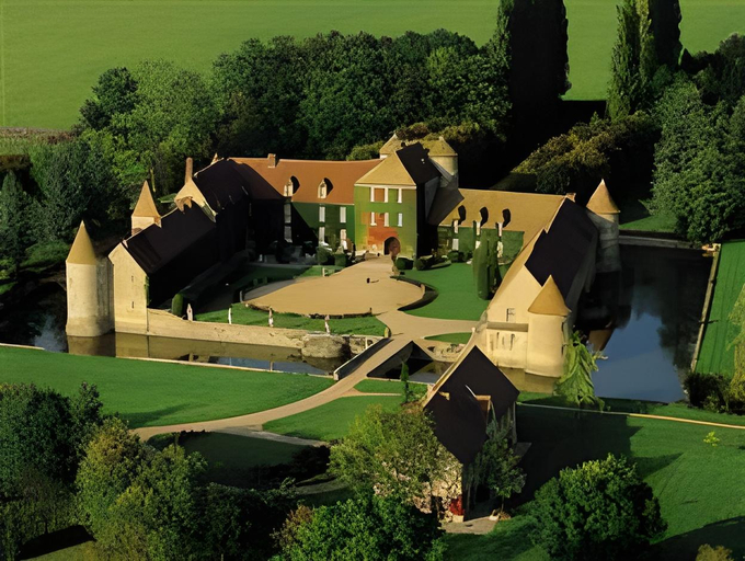 Exterior & Views 1, Chateau De Villiers-Le-Mahieu, Yvelines