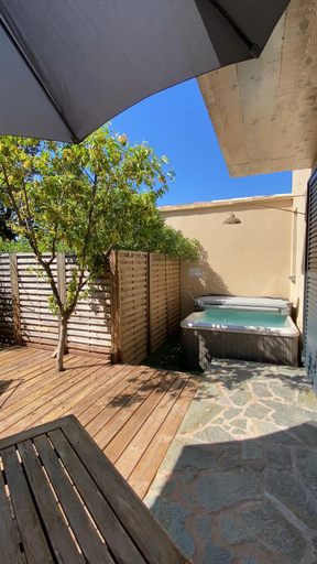 Sport & Beauty 2, Hotel confidentiel Le Grecale, Corse-du-Sud