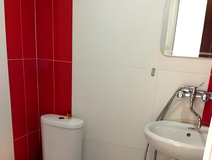 Bathroom 3, Hotel RichI G A, Tbilisi
