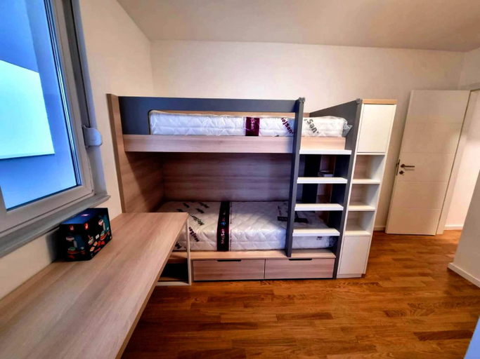 Bedroom 13