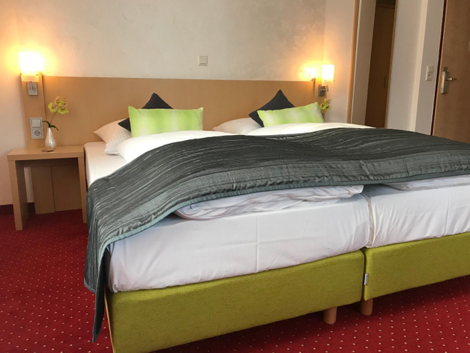 Bedroom 2, Waldgasthof St.Wolfgang, Neuburg-Schrobenhausen