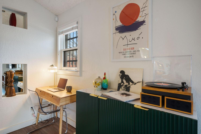 Others 5, Pine Street Loft Steps from Old Town Square, Larimer