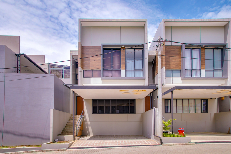 Exterior & Views 2, 3BR Villa Tulip by Kava Stay, Bandung