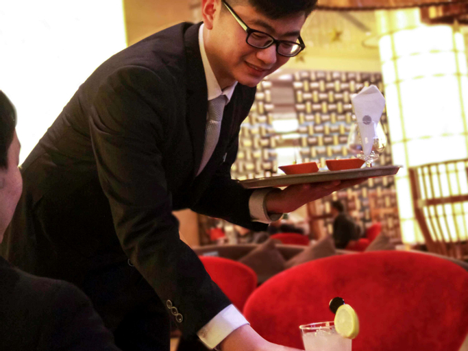 Food & Drinks 11