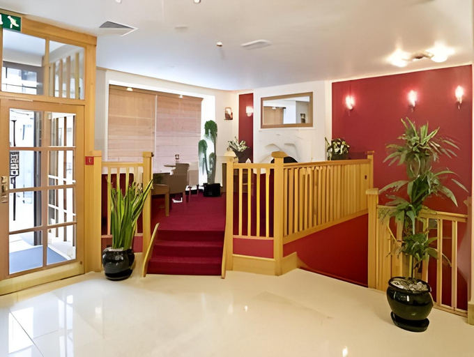 Public Area 2, Beresford Hotel, Dublin