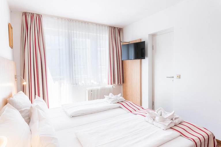Bedroom 22