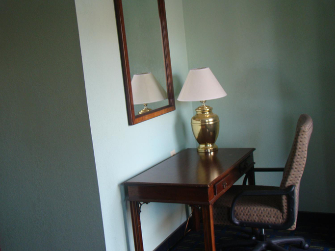 Others 5, Budget Inn Mount Airy, Carroll
