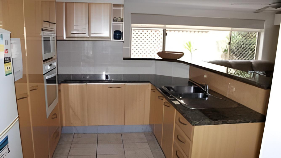 Dining Room 3, Central Burleigh Apartment, Gold Coast