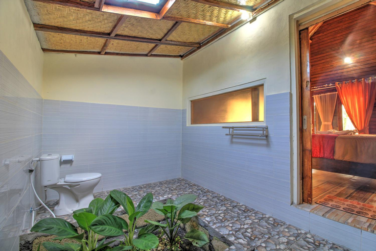 Bathroom 8