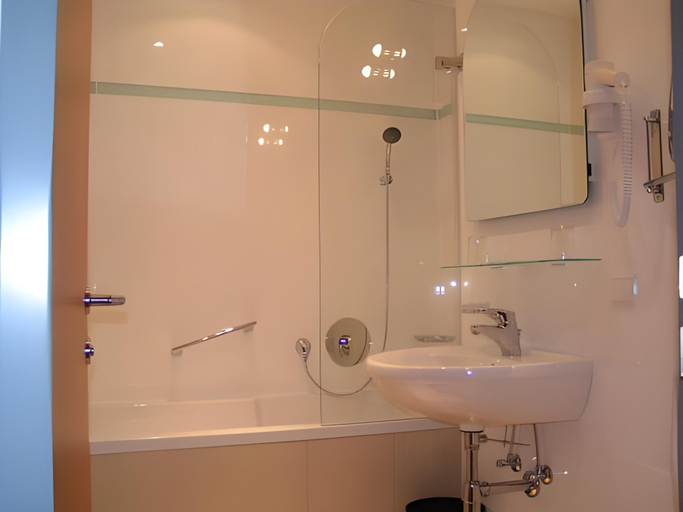Bathroom 4, City Hotel Albrecht, Wien Umgebung