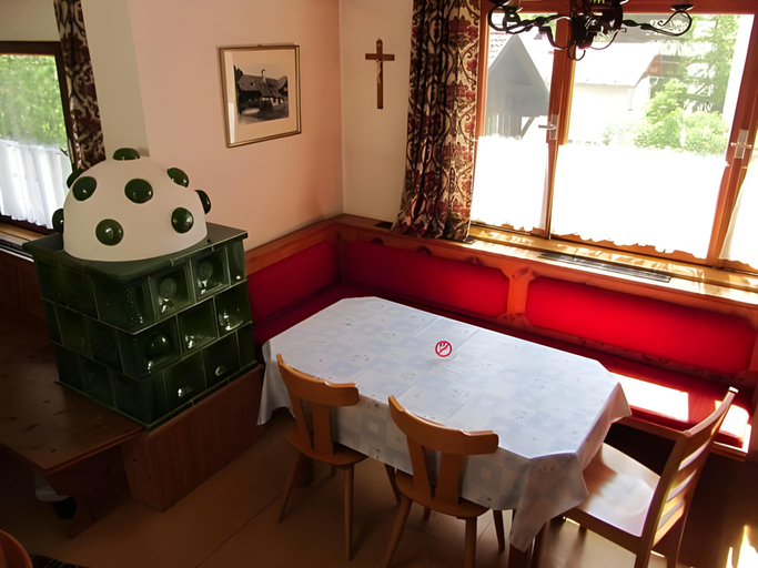 Public Area 2, Alpenpension Haslinger, Sankt Johann im Pongau