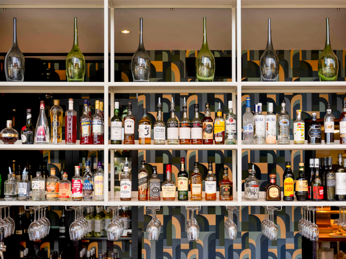 Food & Drinks 5, Mantra Tonsley Adelaide, Adelaide