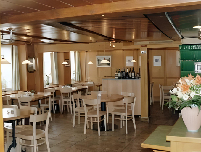 Food & Drinks 4, Gasthof Lowen, Gösgen
