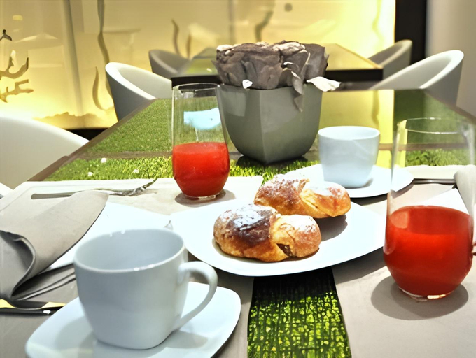 Others 3, Hotel Palazzo Fortunato, Messina