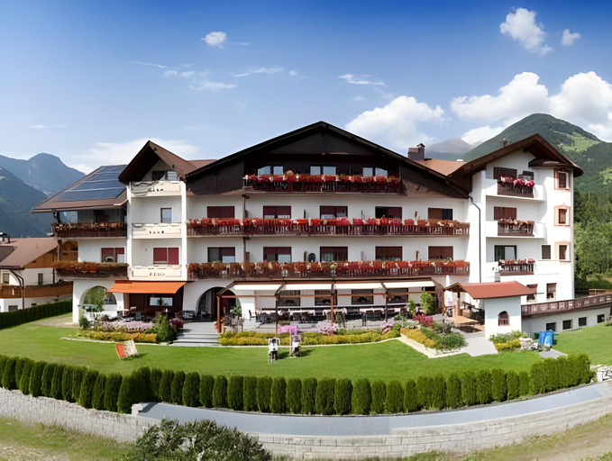 Exterior view 4, in het Aparthotel Panorama, Bolzano