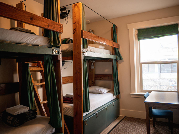 Bedroom 2, Green Tortoise Hostel Seattle, Seattle