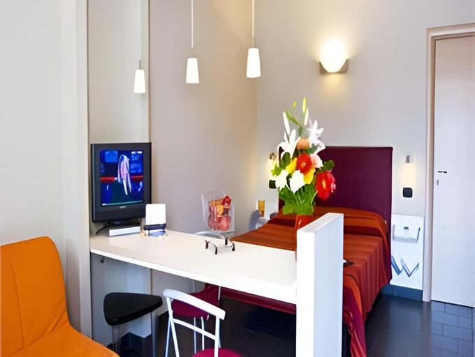 Others 4, Hotel Residenza Gra 21, Rome