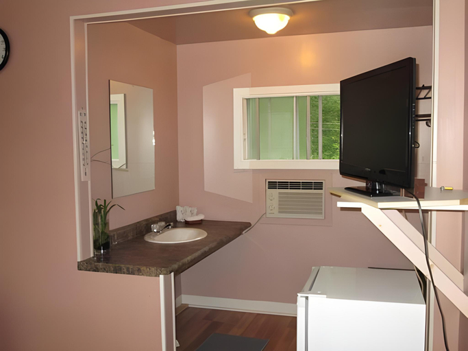 Others 3, Motel Jann, Communauté-Urbaine-de-Québec
